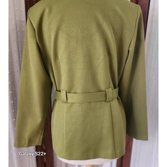 NYCC 2 pc Beautiful green skirt and jacket set, NWOT - Picture 3 of 14